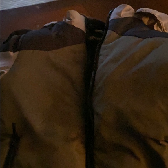 Coat - Picture 2 of 2